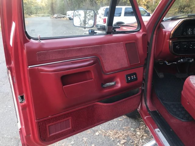 1990 Red Ford Bronco SUV