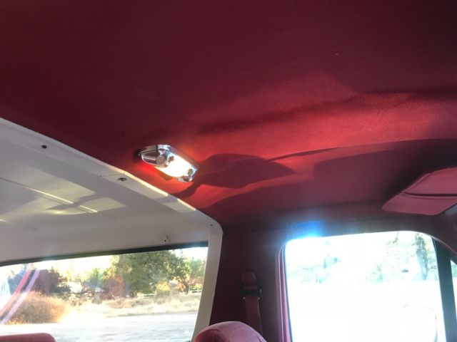 1990 Red Ford Bronco SUV