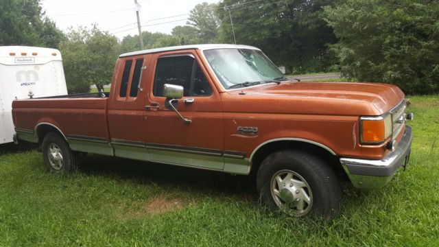1987 Brown Ford F-250