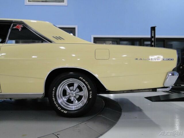 1966 Yellow Ford Galaxie
