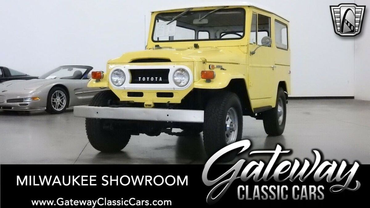 1971 Yellow Toyota Land Cruiser --