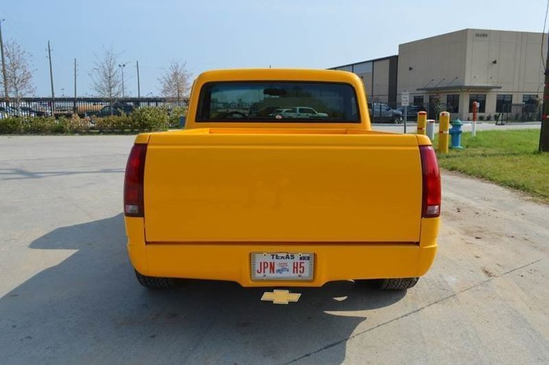 1972 Yellow Chevrolet C-10 Pickup Truck