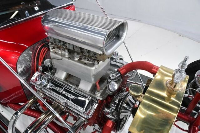 1923 Burgundy Ford Model T Coupe