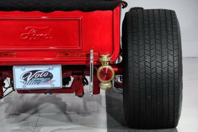 1923 Burgundy Ford Model T Coupe