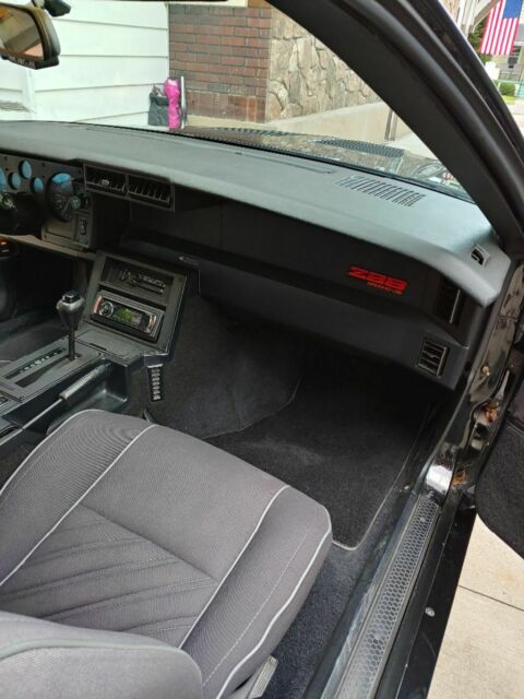 1987 Black Chevrolet Camaro Coupe