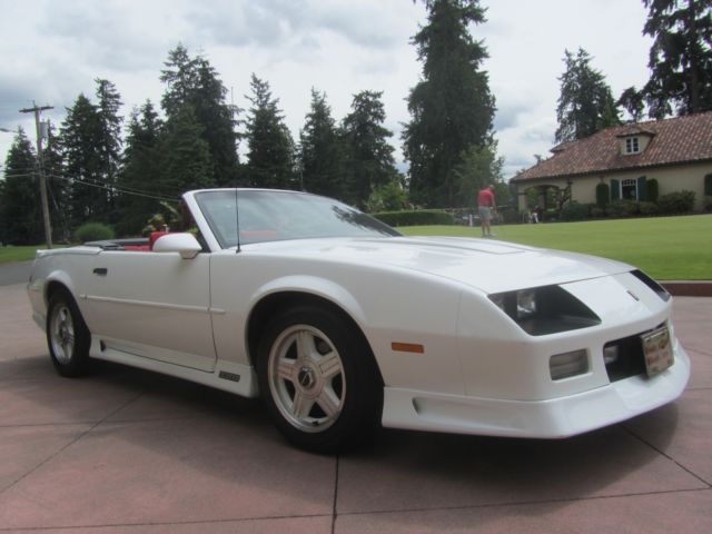 1991 White Chevrolet Camaro