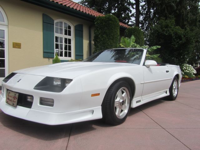 1991 White Chevrolet Camaro