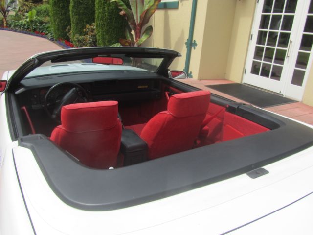 1991 White Chevrolet Camaro