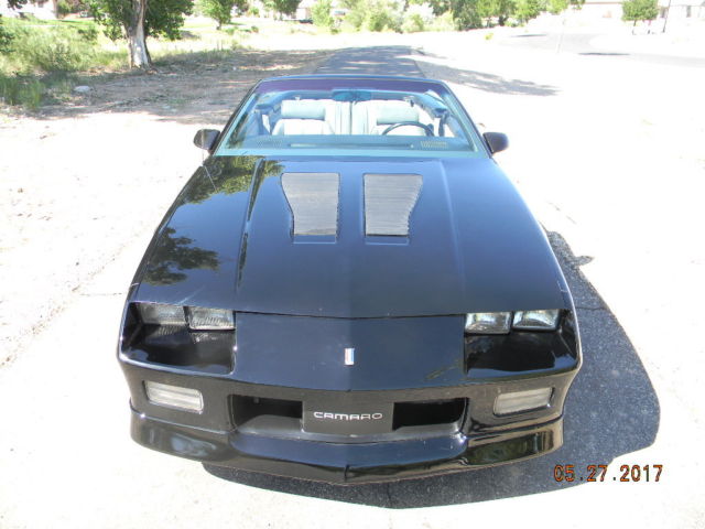 1989 Black Chevrolet Camaro