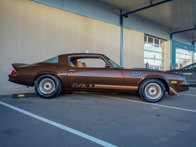 1979 Brown Chevrolet Camaro --