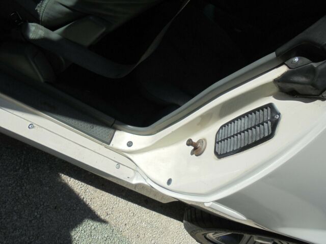 1988 White Chevrolet Camaro Coupe