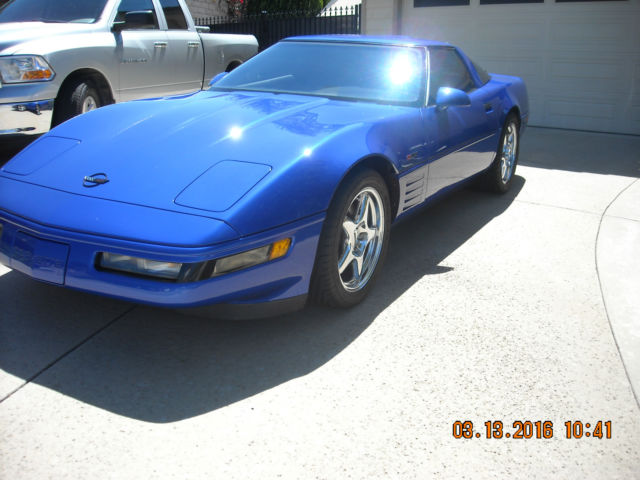 1994 Admiral Blue Chevrolet Corvette Coupe