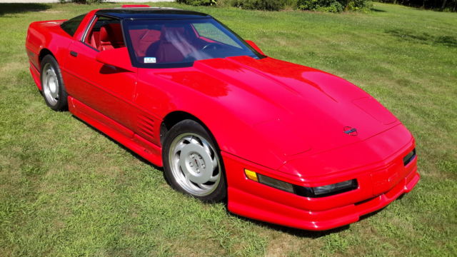 1991 Red Chevrolet Corvette Coupe