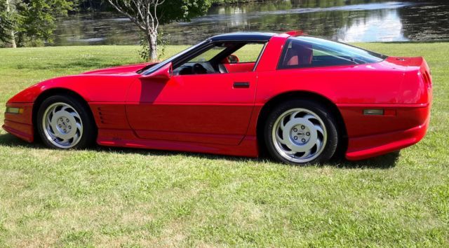1991 Red Chevrolet Corvette Coupe