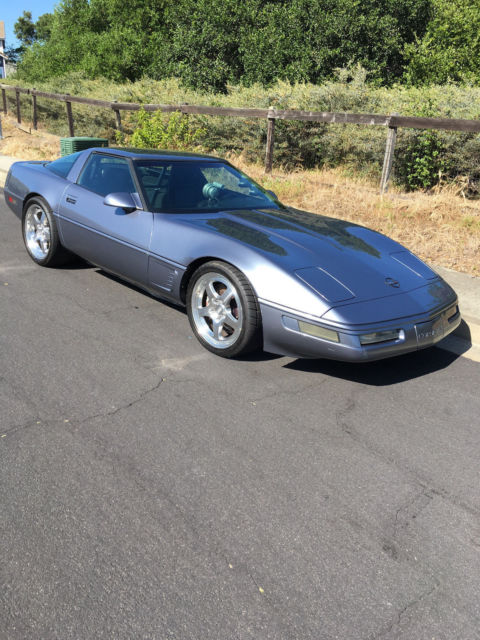 1991 Blue Chevrolet Corvette Coupe