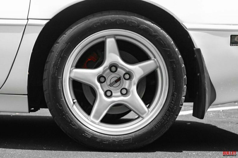 1991 White Chevrolet Corvette
