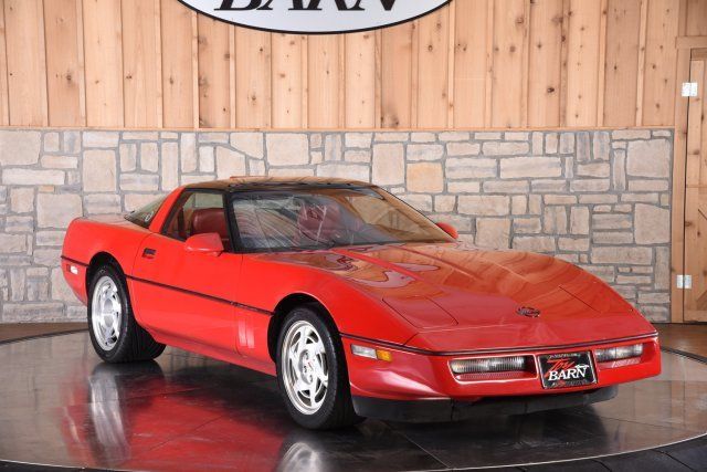 1990 Red Chevrolet Corvette 2DR COUPE HATCHBACK